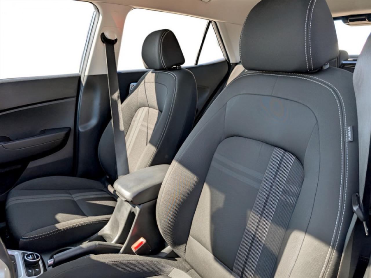 2023 Hyundai Venue Preferred w/Two-Tone  **APPLE-CP - REM START** Photo