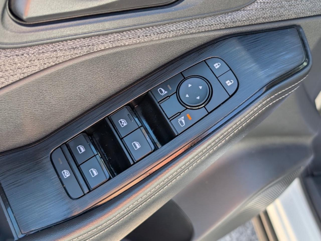 2022 Nissan Rogue S  **CAM - DUAL CLIM CTRL - HTD-SW** Photo