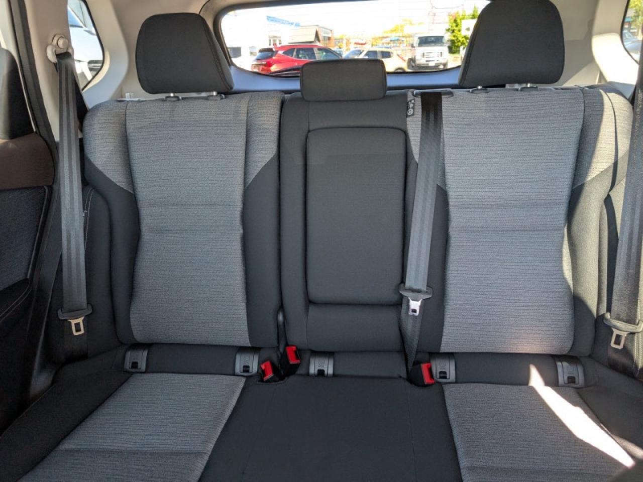 2022 Nissan Rogue S  **CAM - DUAL CLIM CTRL - HTD-SW** Photo
