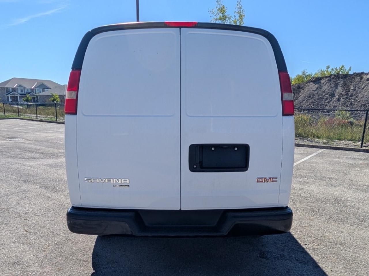 2013 GMC Savana Cargo Van Standard  **6.0L V8 ENGINE** Photo