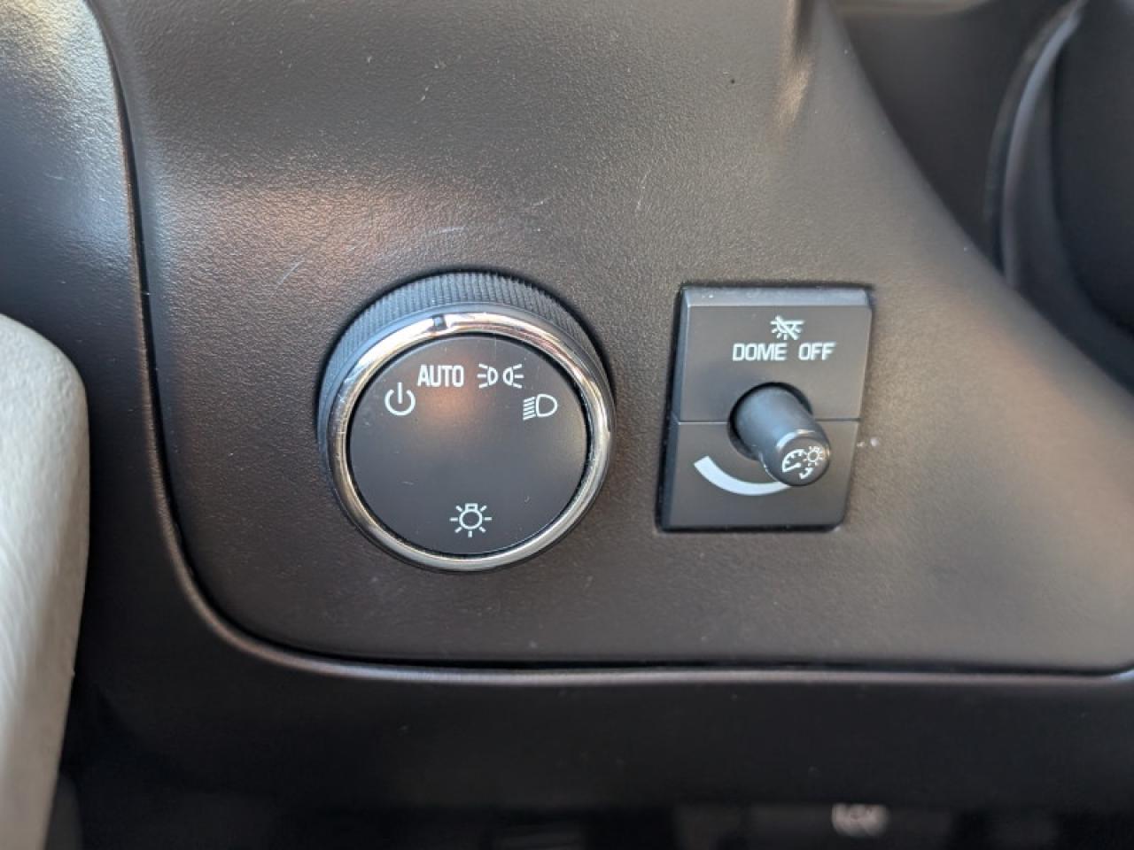 2013 GMC Savana Cargo Van Standard  **6.0L V8 ENGINE** Photo