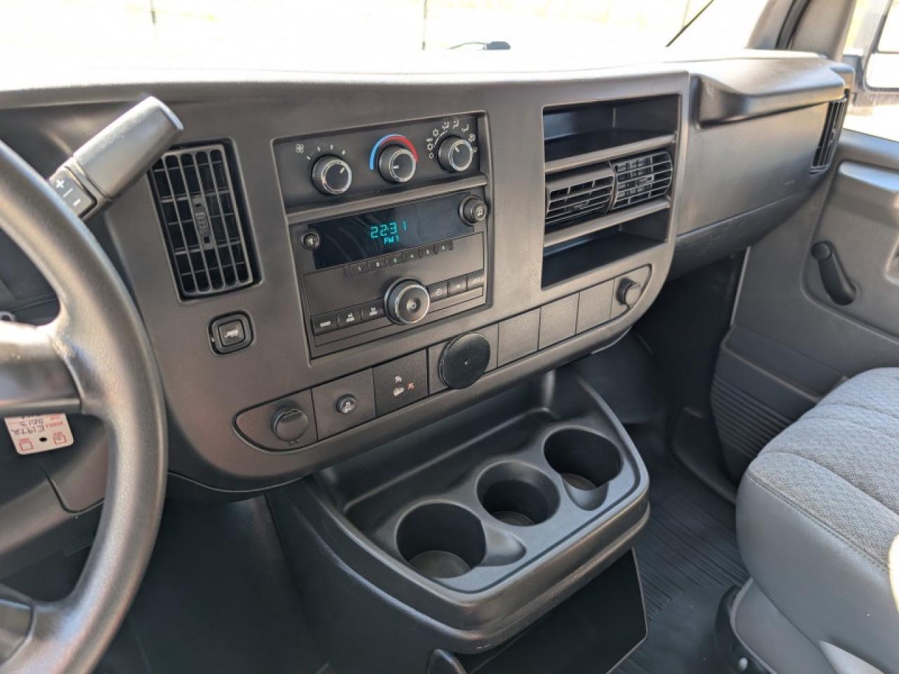 2013 GMC Savana Cargo Van Standard  **6.0L V8 ENGINE** Photo