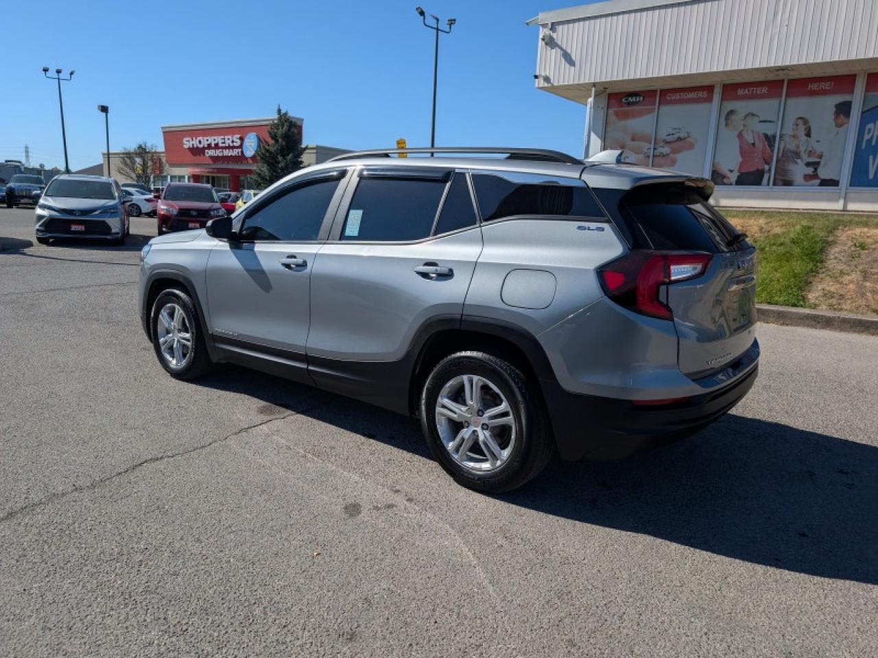 2023 GMC Terrain SLE  **POWER LIFTGATE** Photo