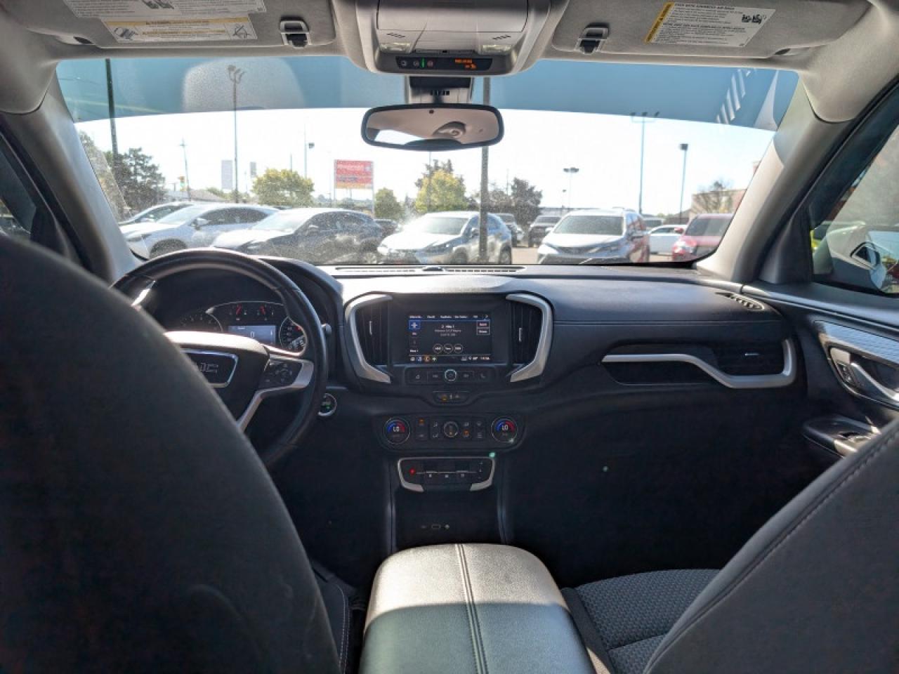 2023 GMC Terrain SLE  **POWER LIFTGATE** Photo