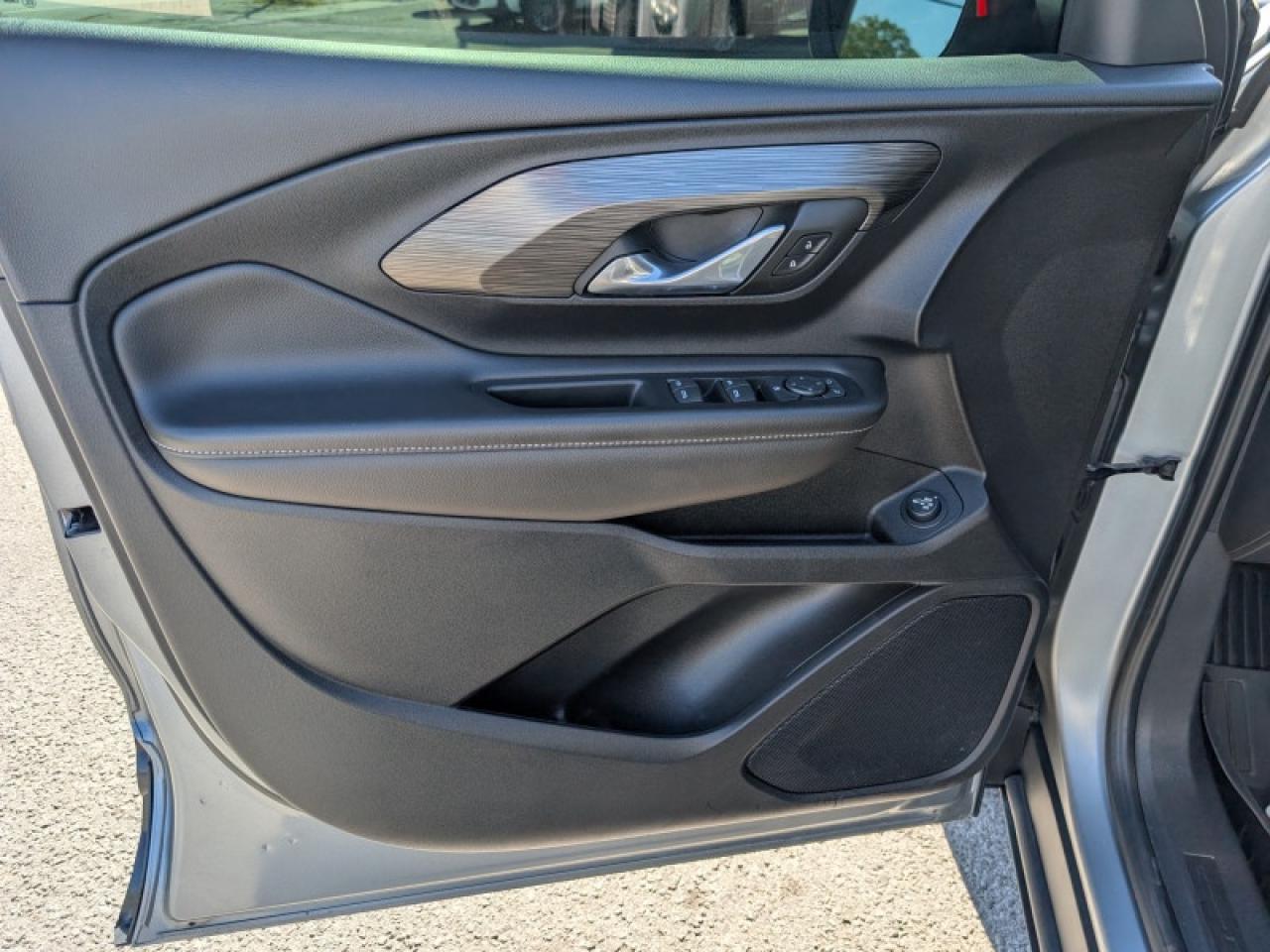 2023 GMC Terrain SLE  **POWER LIFTGATE** Photo