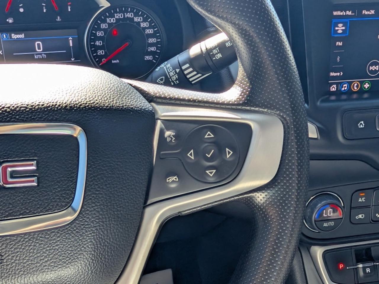 2023 GMC Terrain SLE  **POWER LIFTGATE** Photo