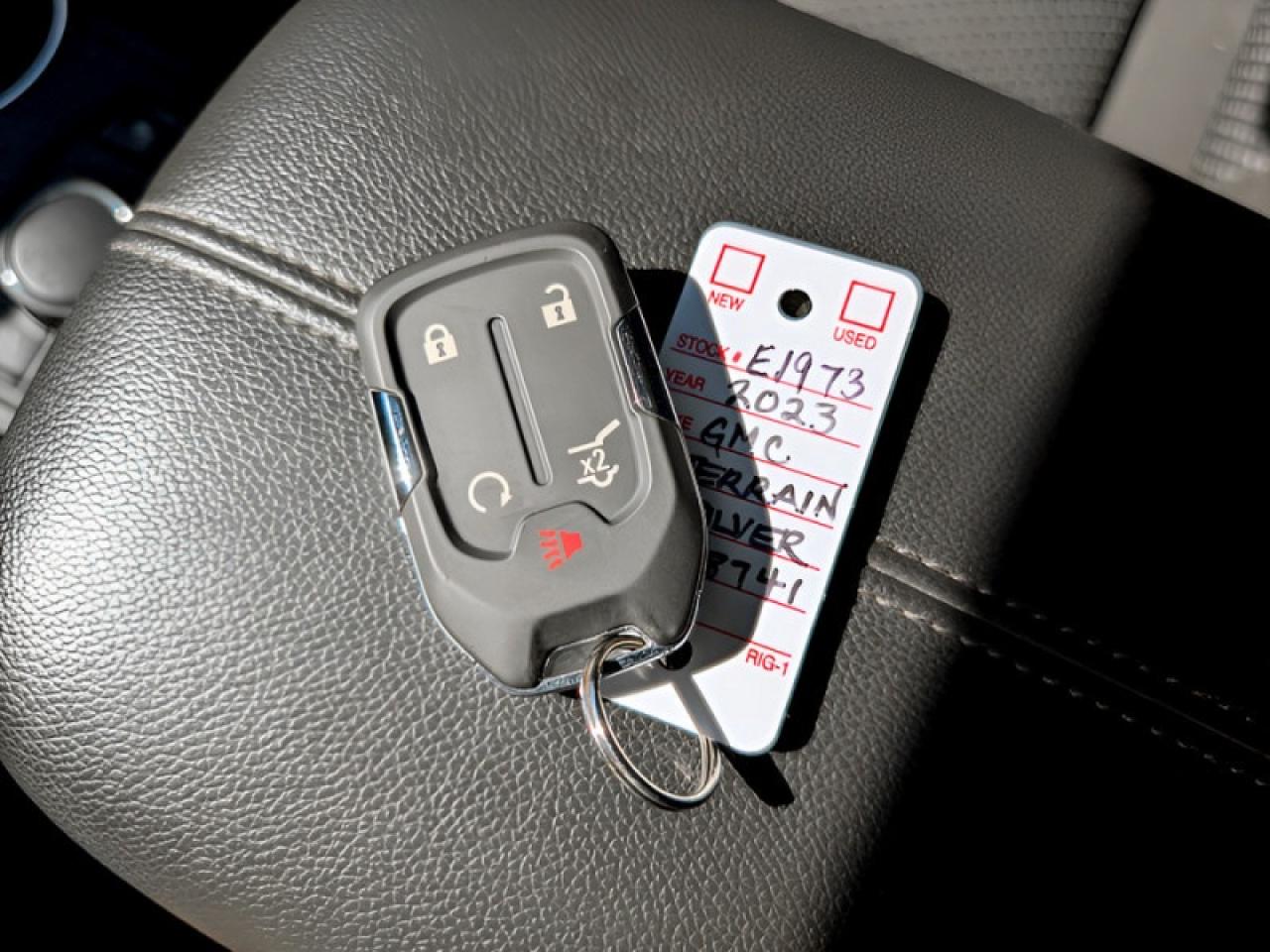 2023 GMC Terrain SLE  **POWER LIFTGATE** Photo