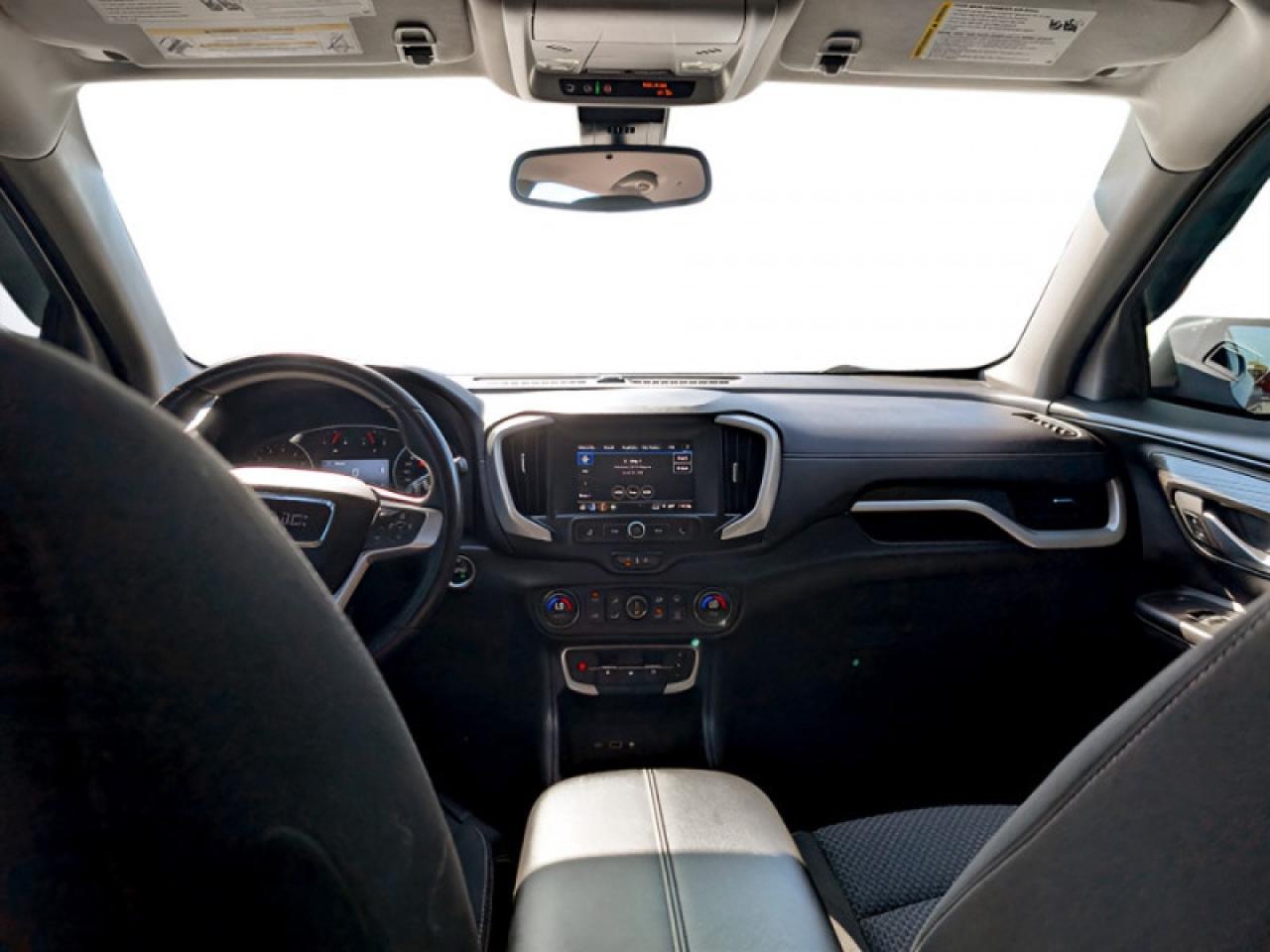 2023 GMC Terrain SLE  **POWER LIFTGATE** Photo