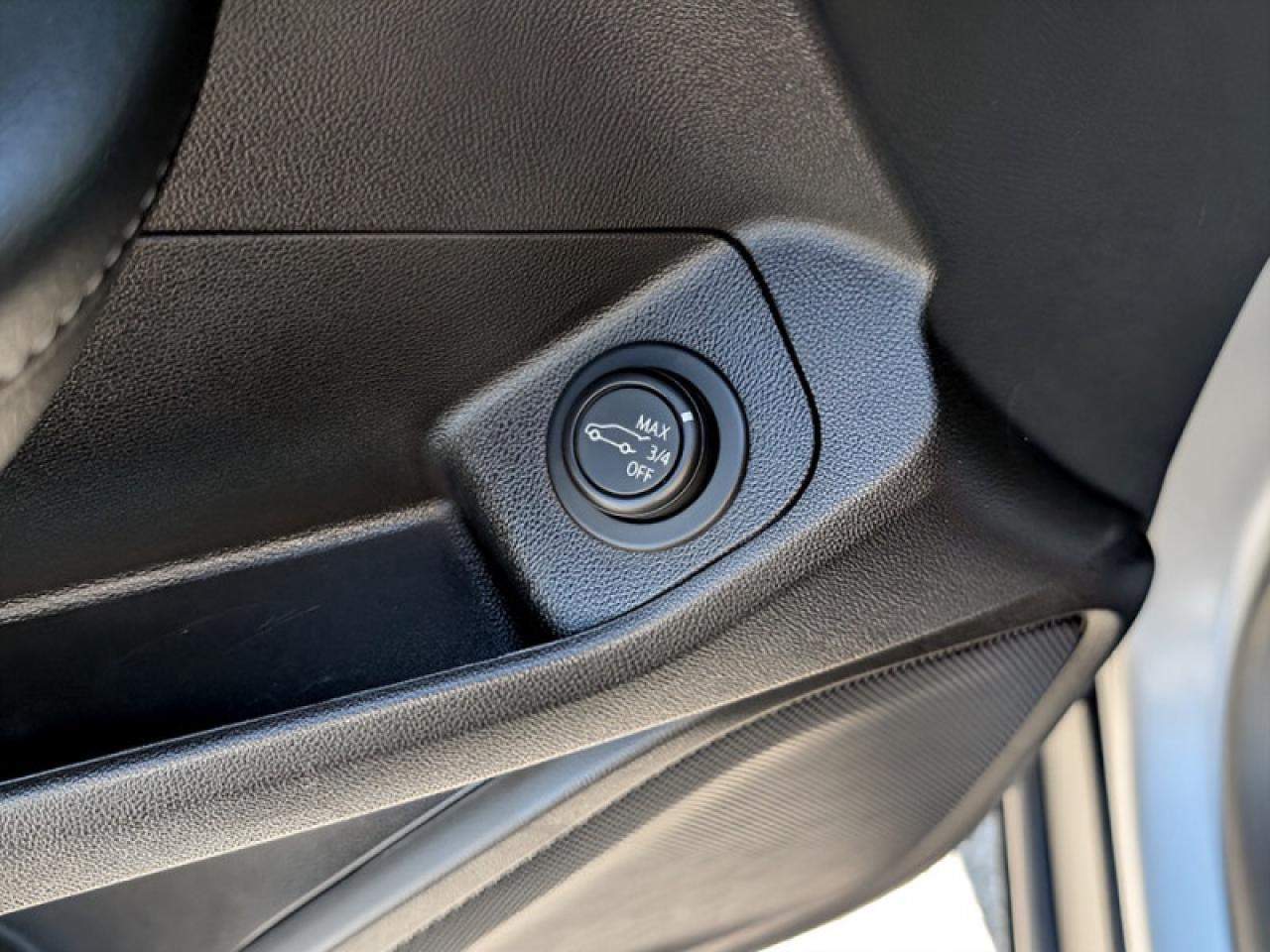 2023 GMC Terrain SLE  **POWER LIFTGATE** Photo