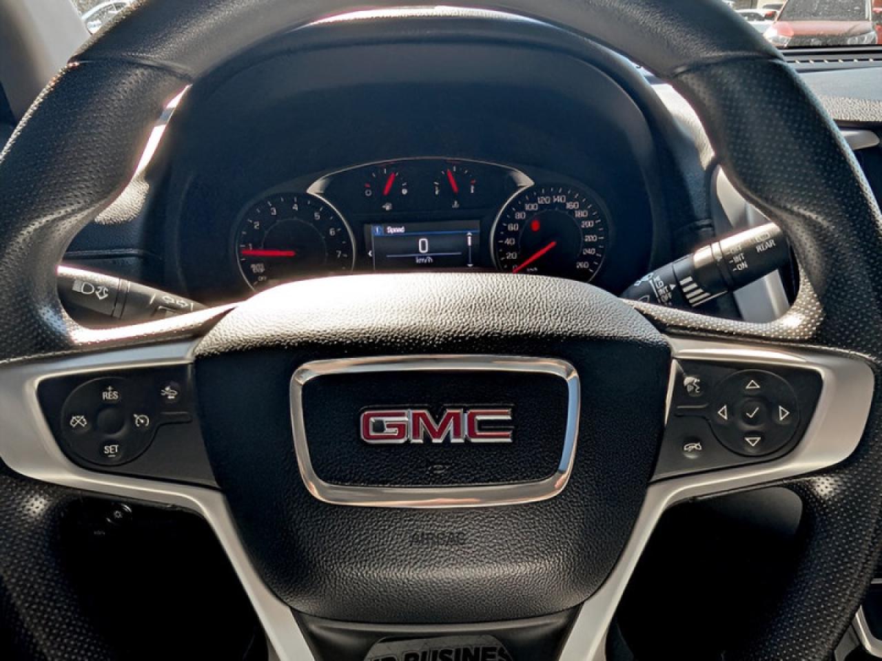 2023 GMC Terrain SLE  **POWER LIFTGATE** Photo