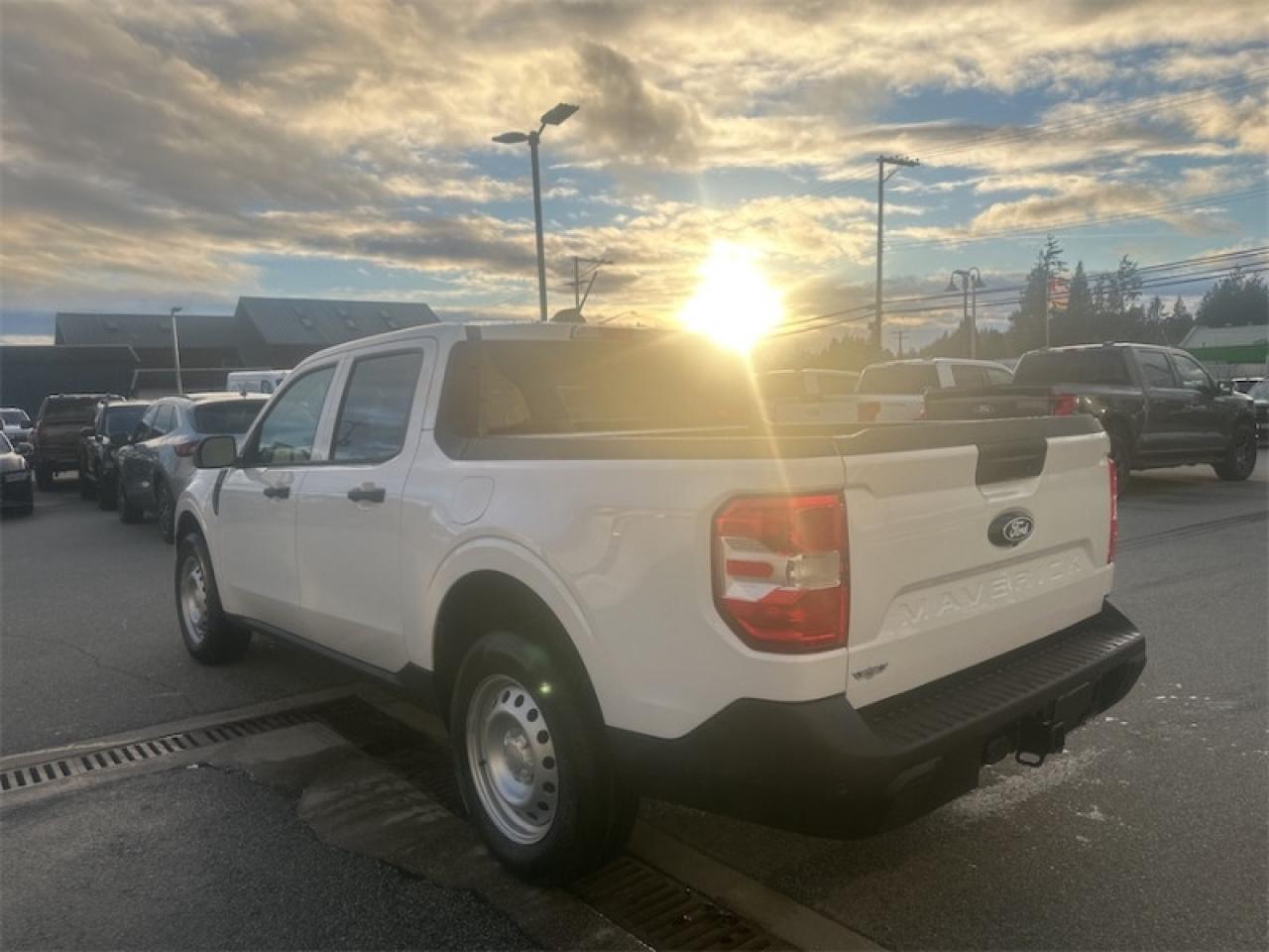 2026 Ford Maverick XL  - Tow Package Photo2