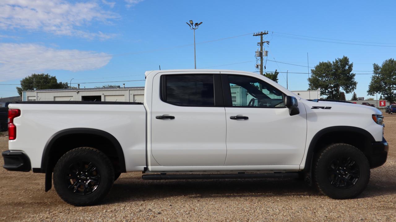 2024 Chevrolet Silverado 1500 ZR2 Photo4