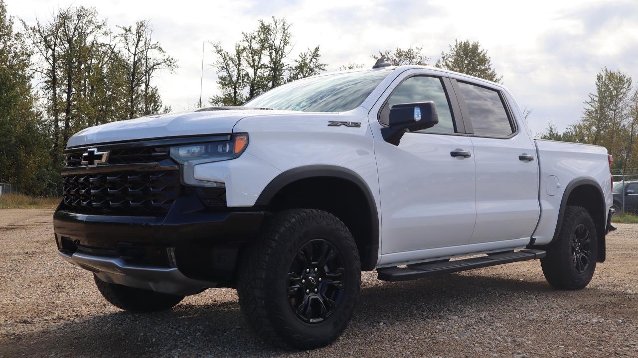 2024 Chevrolet Silverado 1500 ZR2 Photo1