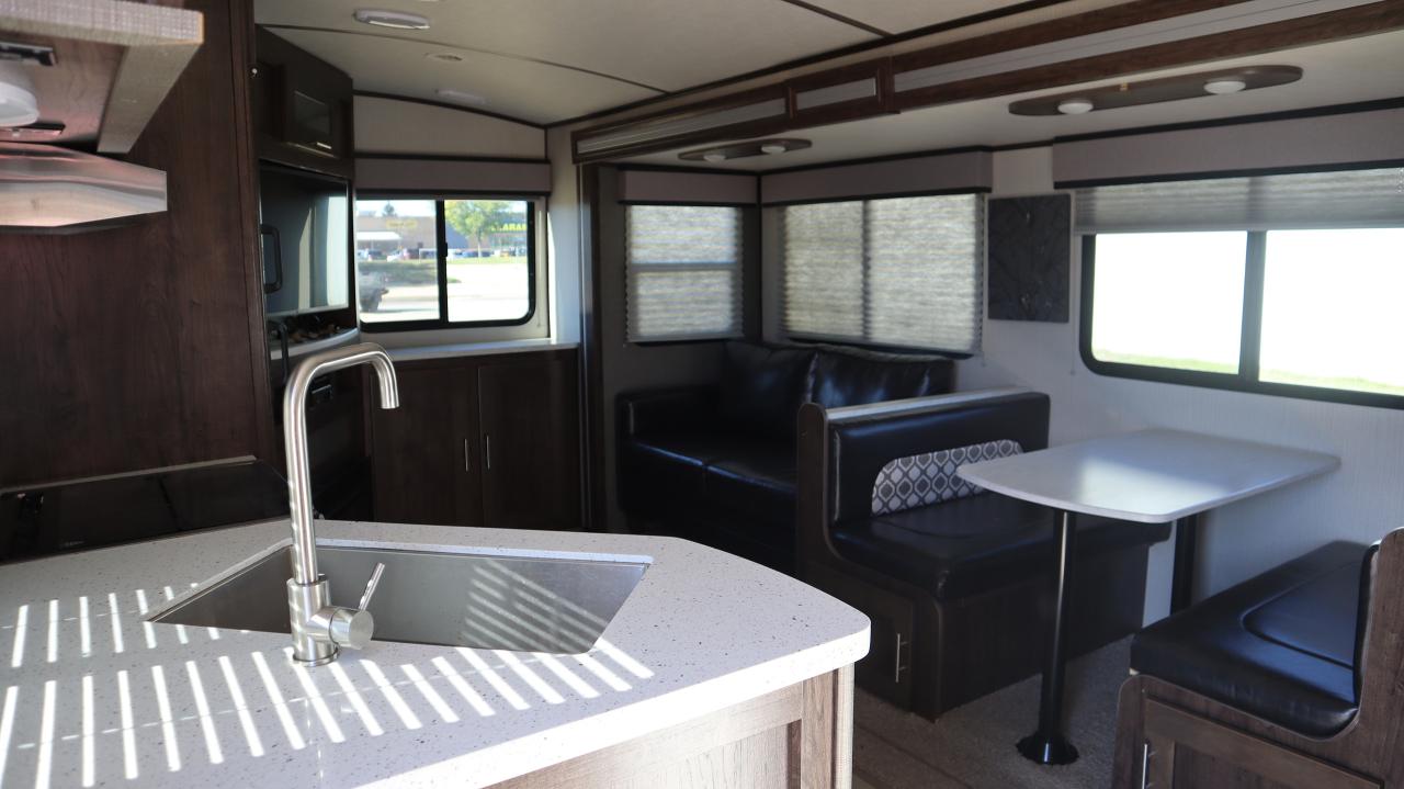 2019 CRUISE RV RADIANCE 26RE Photo5