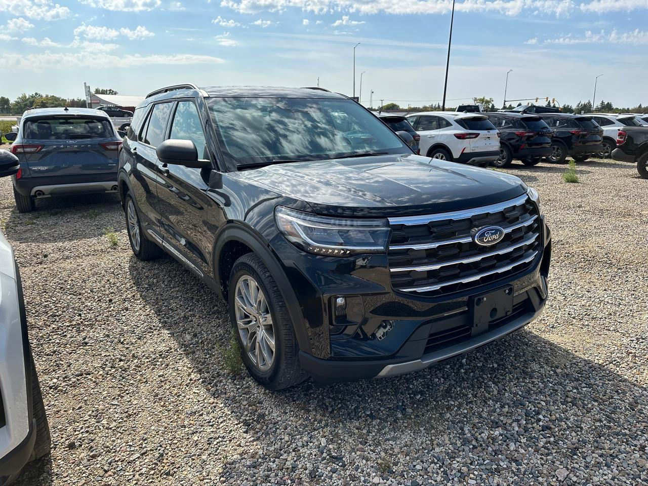 2025 Ford Explorer ACTIVE 4WD 200A Photo1