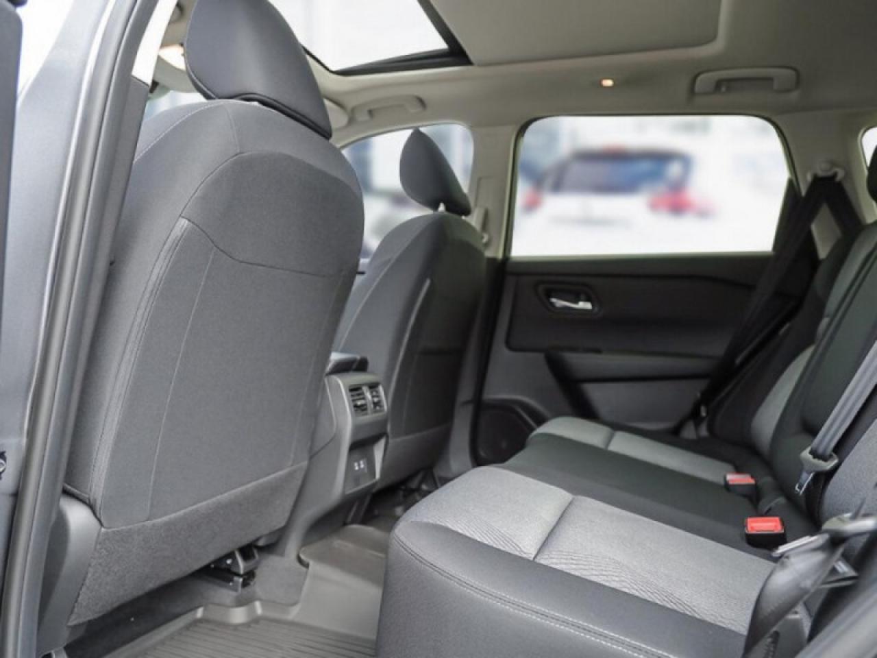 2026 Nissan Rogue SV Moonroof  - Sunroof -  Power Liftgate Photo