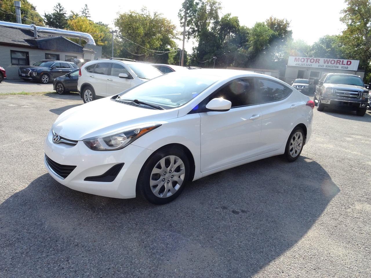2016 Hyundai Elantra GL - Photo #2