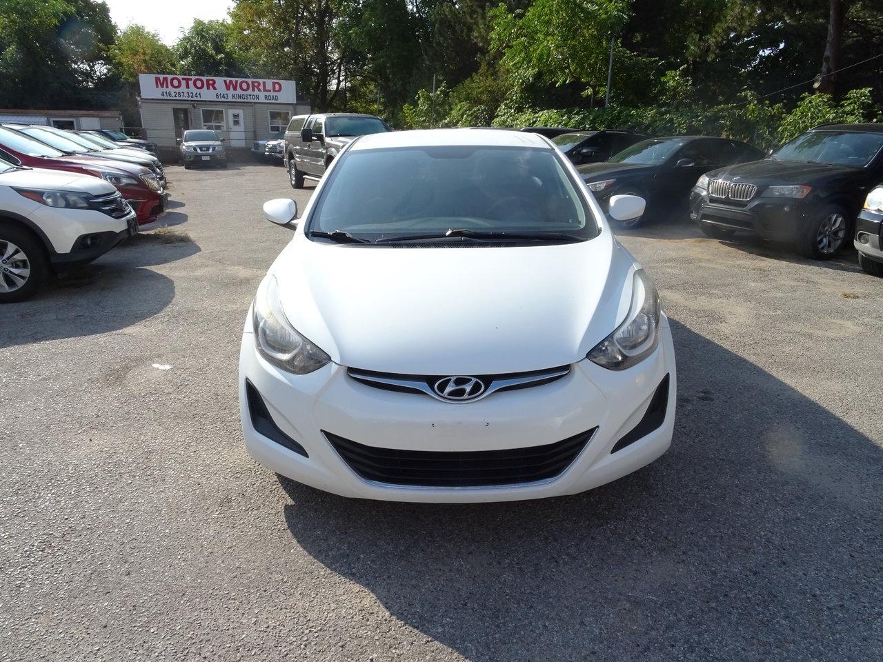2016 Hyundai Elantra GL - Photo #3