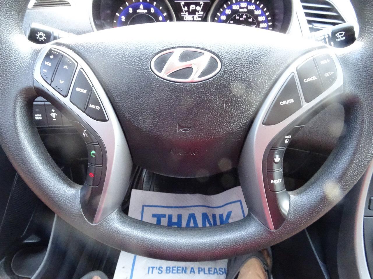 2016 Hyundai Elantra GL - Photo #13
