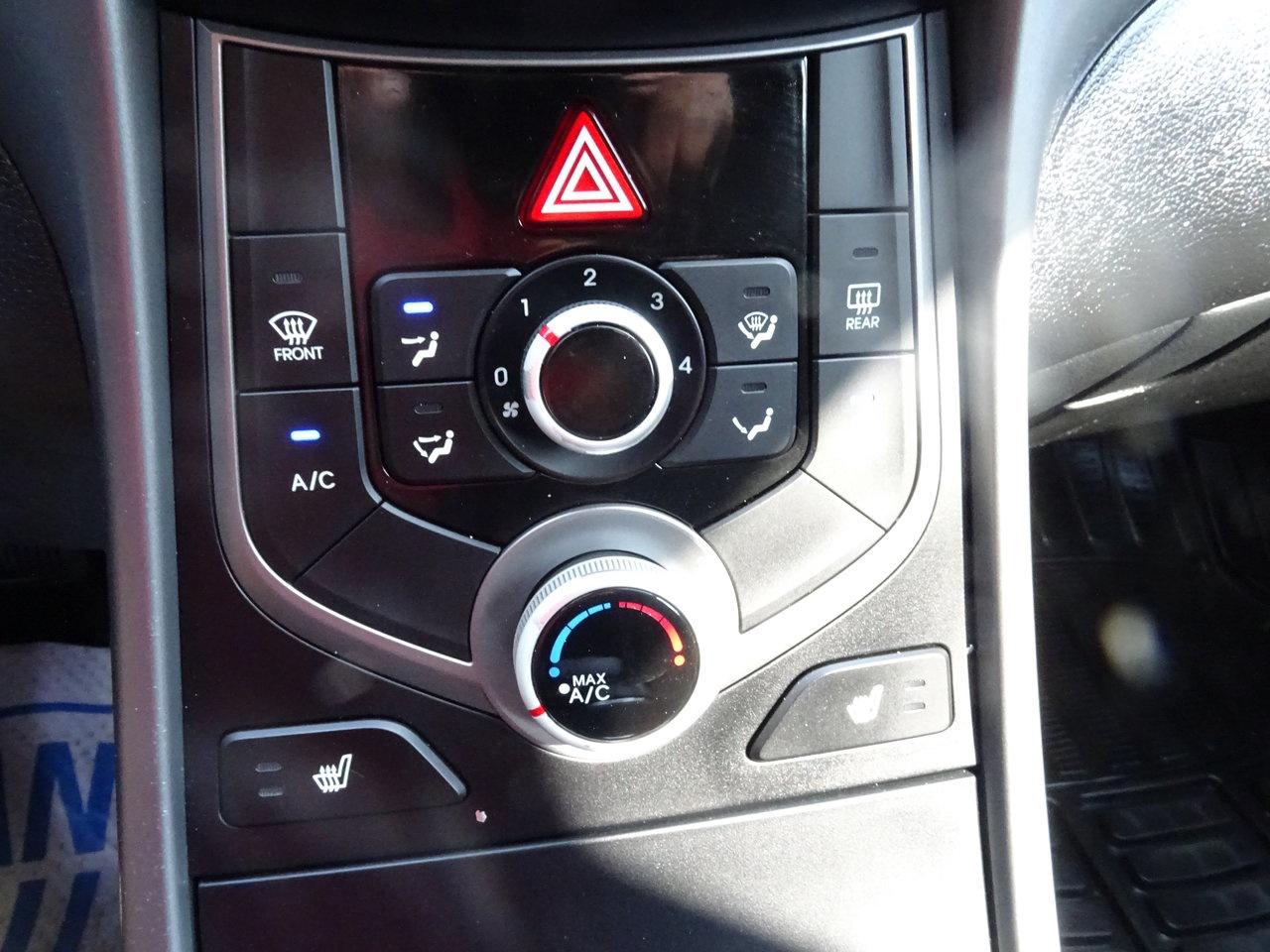 2016 Hyundai Elantra GL - Photo #16