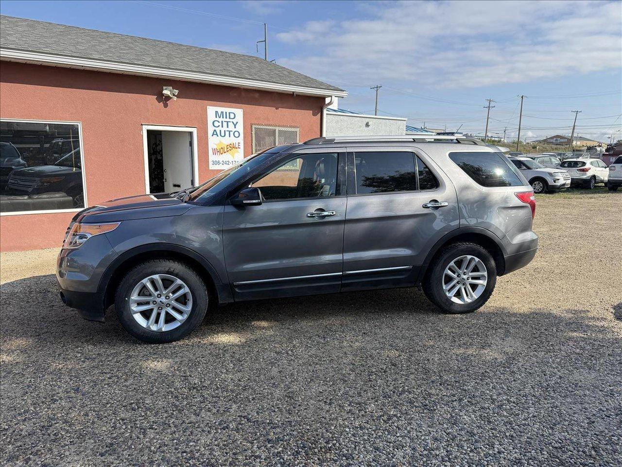 Used 2014 Ford Explorer XLT 4WD for sale in Saskatoon, SK