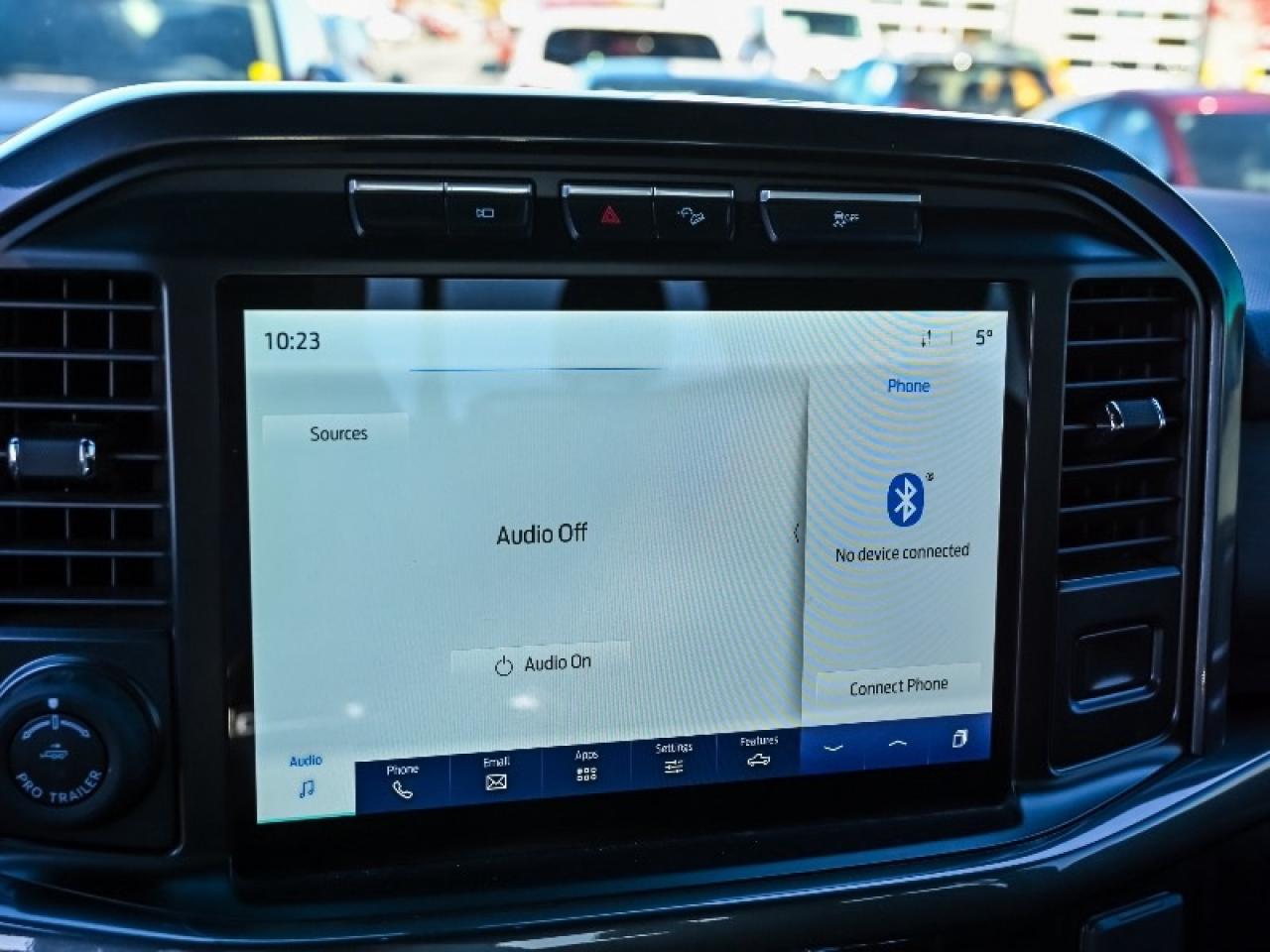 2022 Ford F-150 XLT Photo