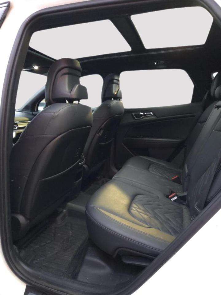 2023 Kia Sportage X-Line Limited AWD w/Black Interior Photo
