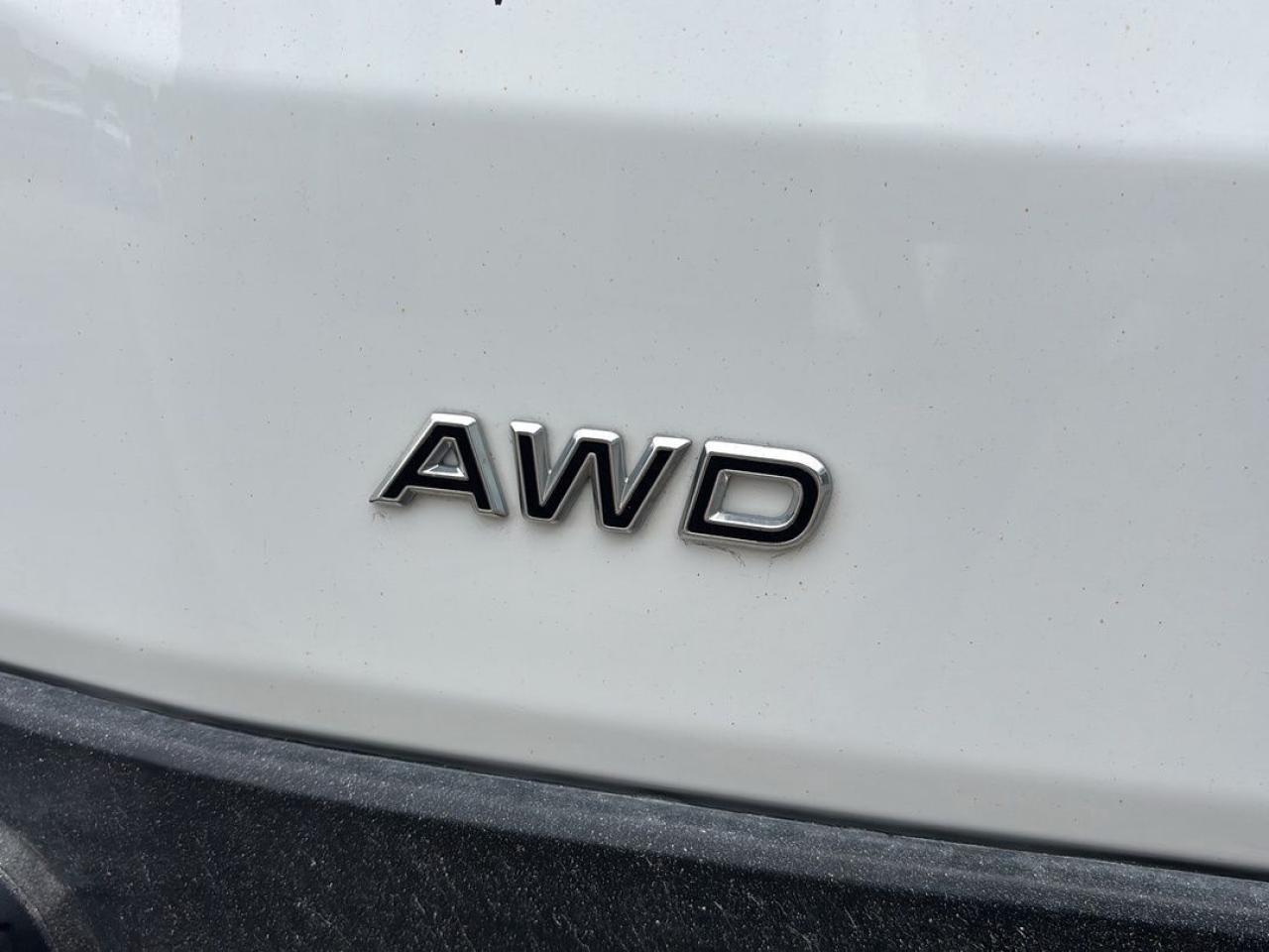 2024 Ford Transit AWD! TRANSIT 250, MEDIUM ROOF, 148"WB, REAR CAMERA Photo