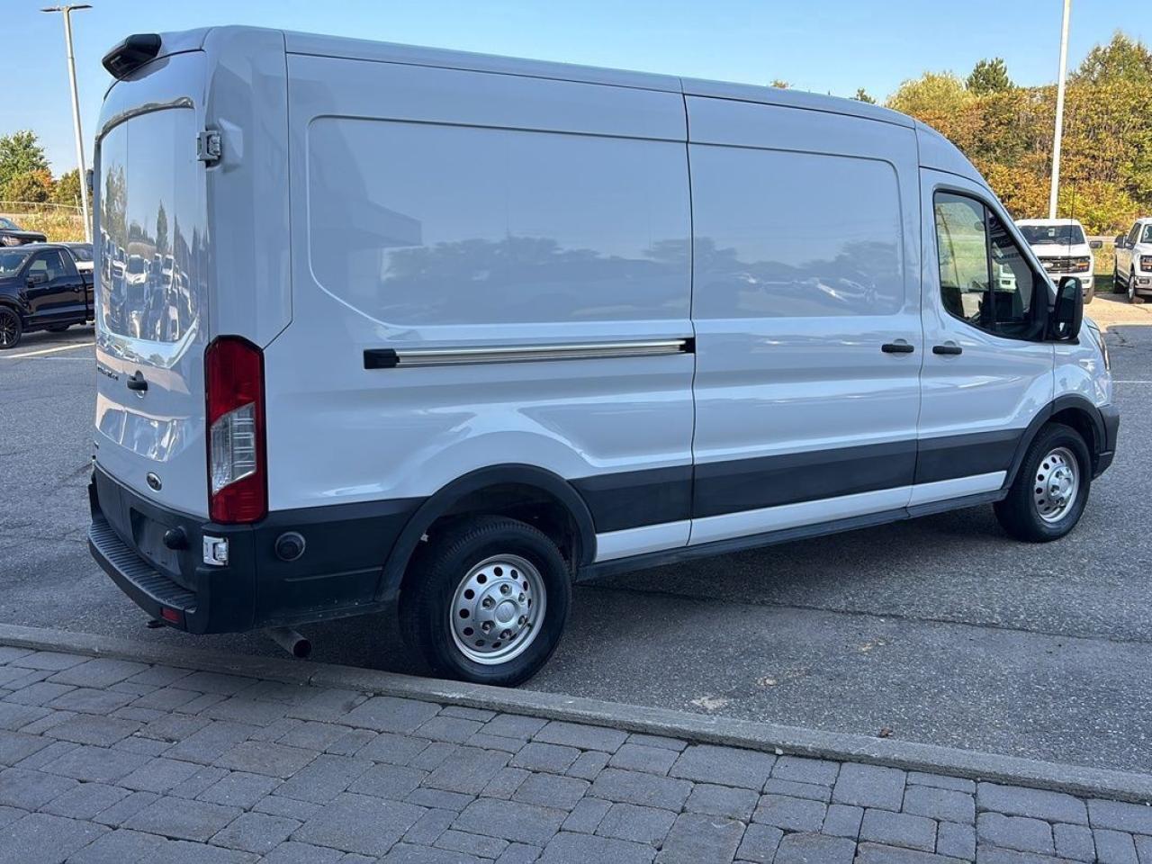 2024 Ford Transit AWD! TRANSIT 250, MEDIUM ROOF, 148"WB, REAR CAMERA Photo