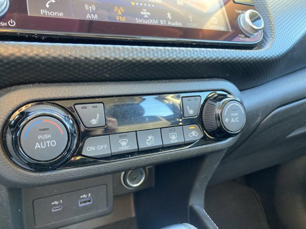 2021 Nissan Kicks SV Photo