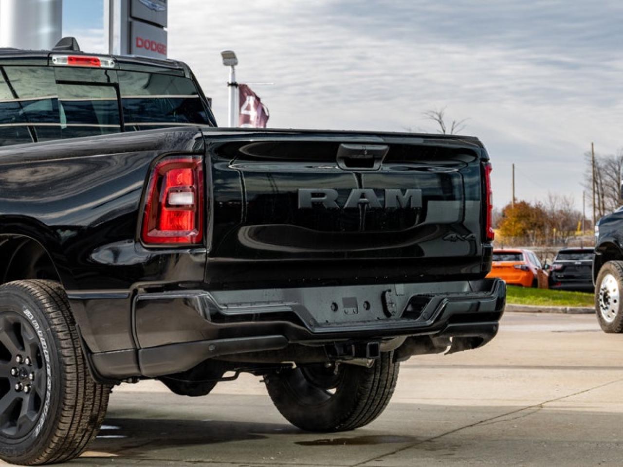 2025 RAM 1500 TRADESMAN Photo