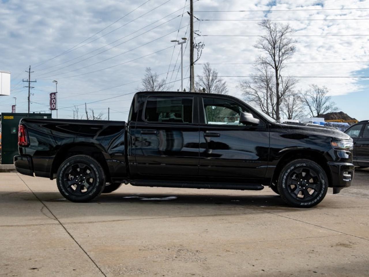 2025 RAM 1500 TRADESMAN Photo