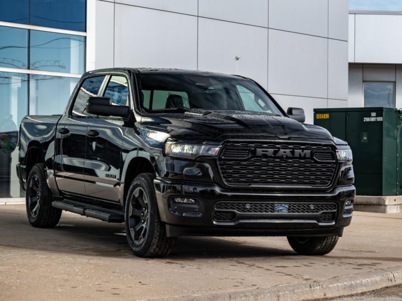 2025 RAM 1500 TRADESMAN Photo