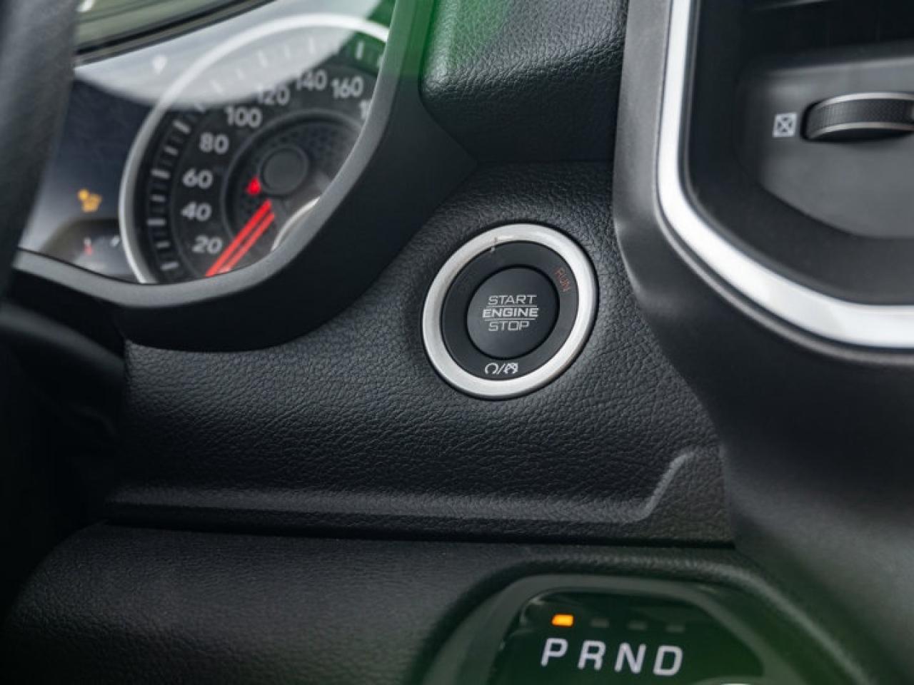 2025 RAM 1500 TRADESMAN Photo