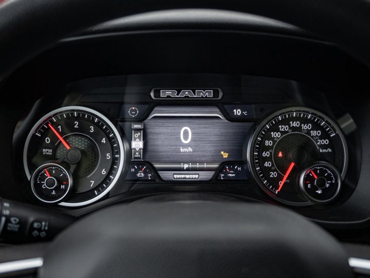2026 RAM 1500 Express Photo