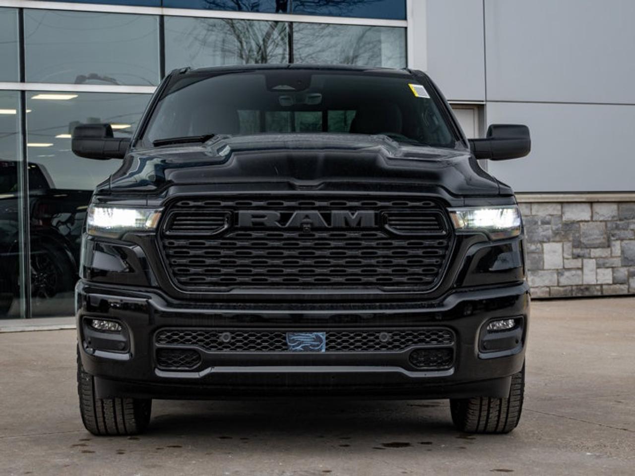 2026 RAM 1500 Express Photo