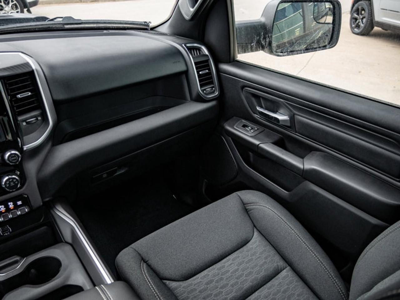 2026 RAM 1500 Express Photo