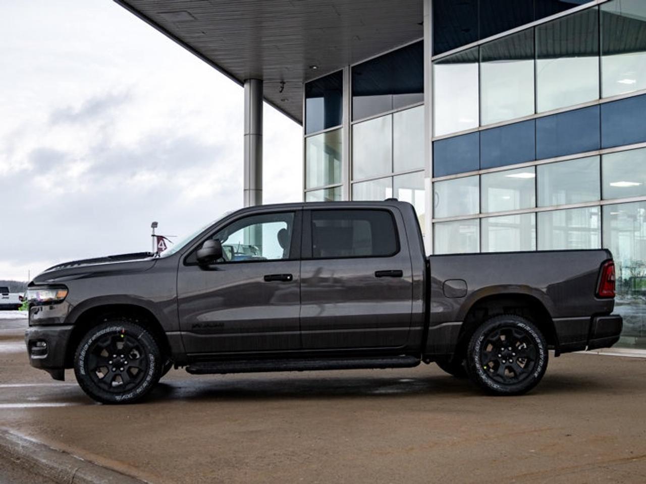 2026 RAM 1500 Express Photo