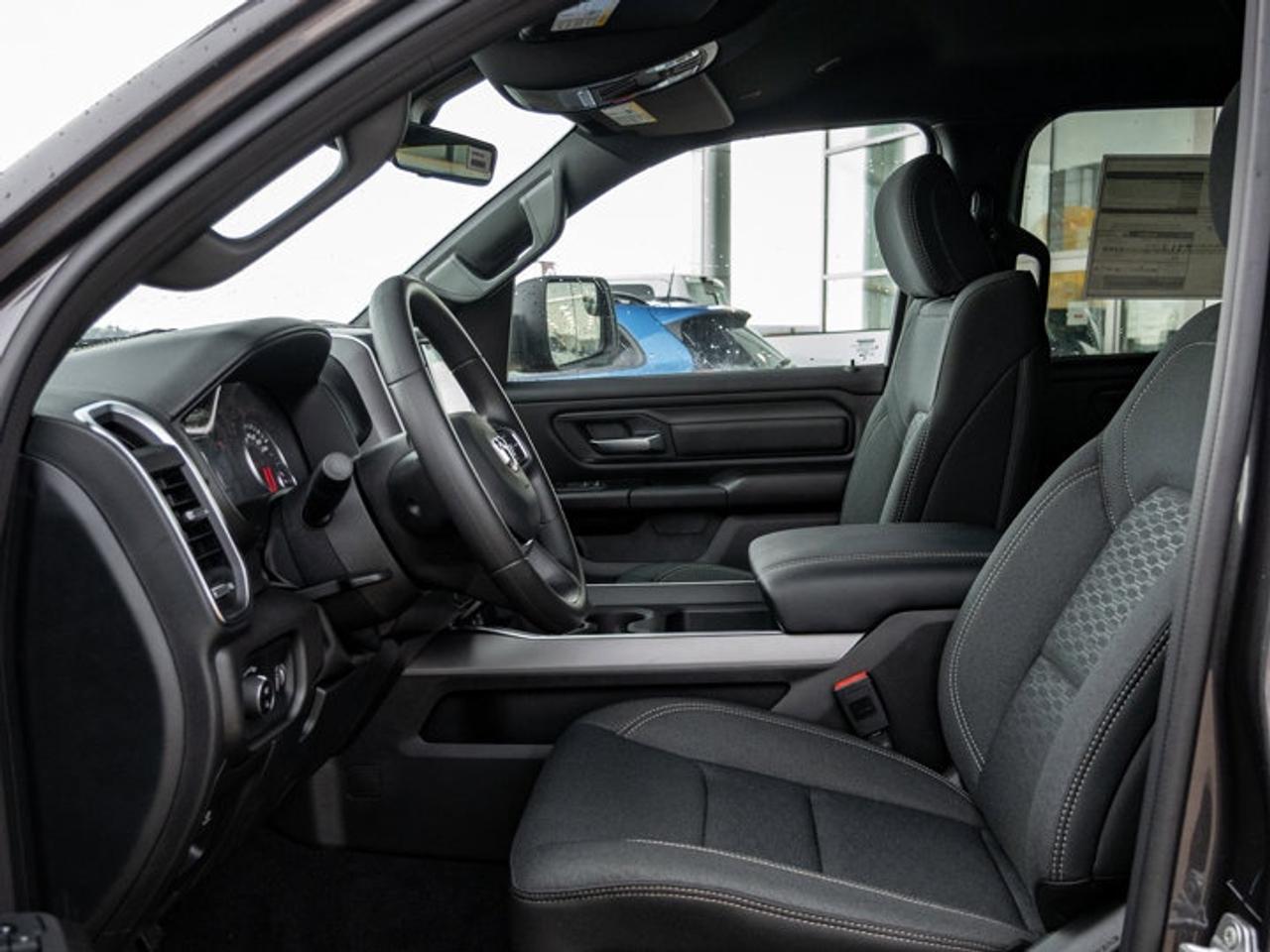 2026 RAM 1500 Express Photo