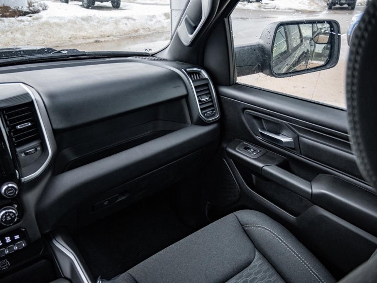 2026 RAM 1500 Express Photo