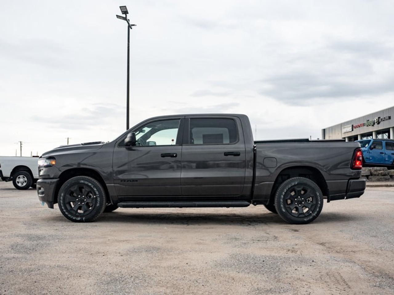 2026 RAM 1500 Express Photo