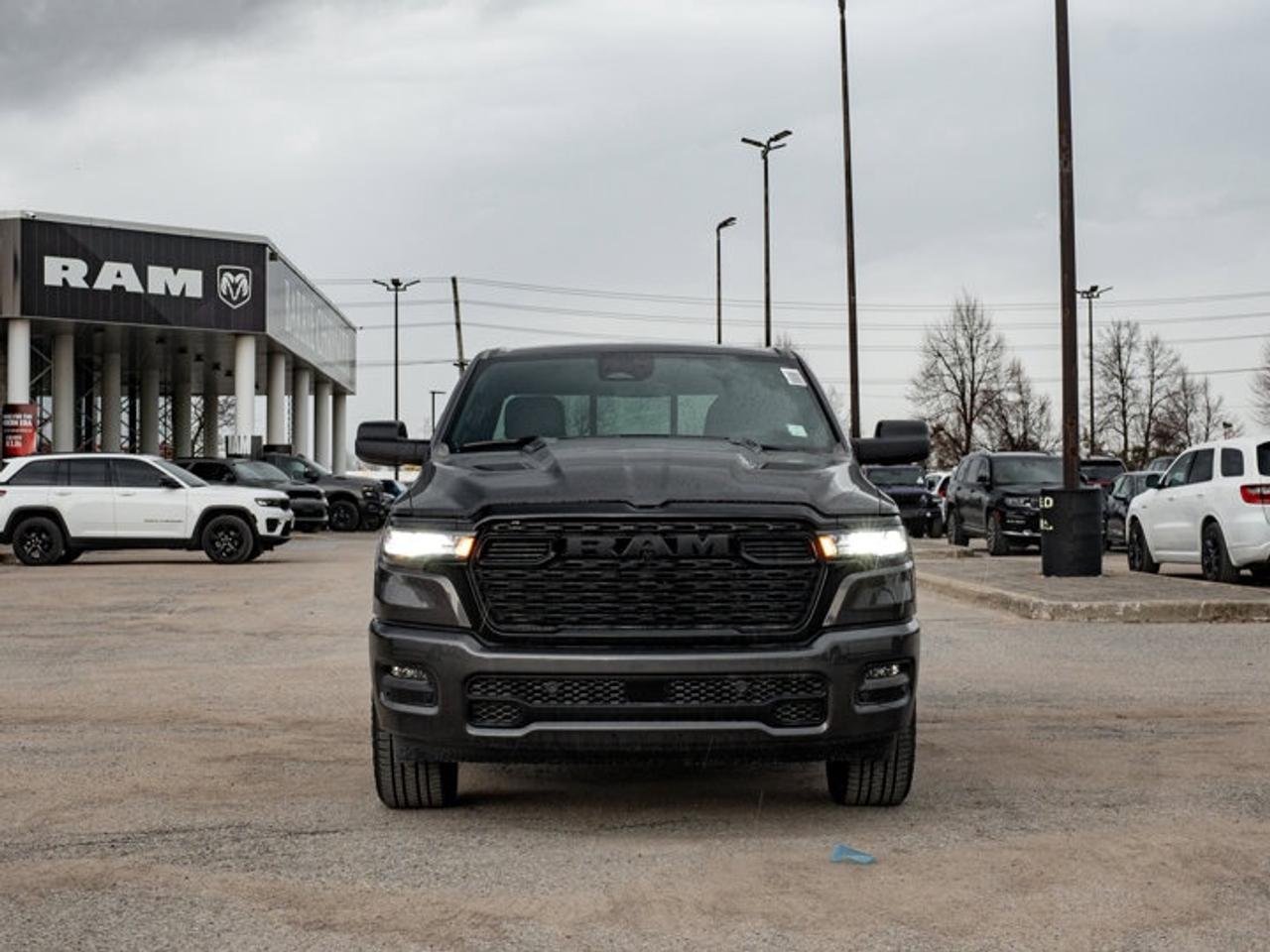 2026 RAM 1500 Express Photo