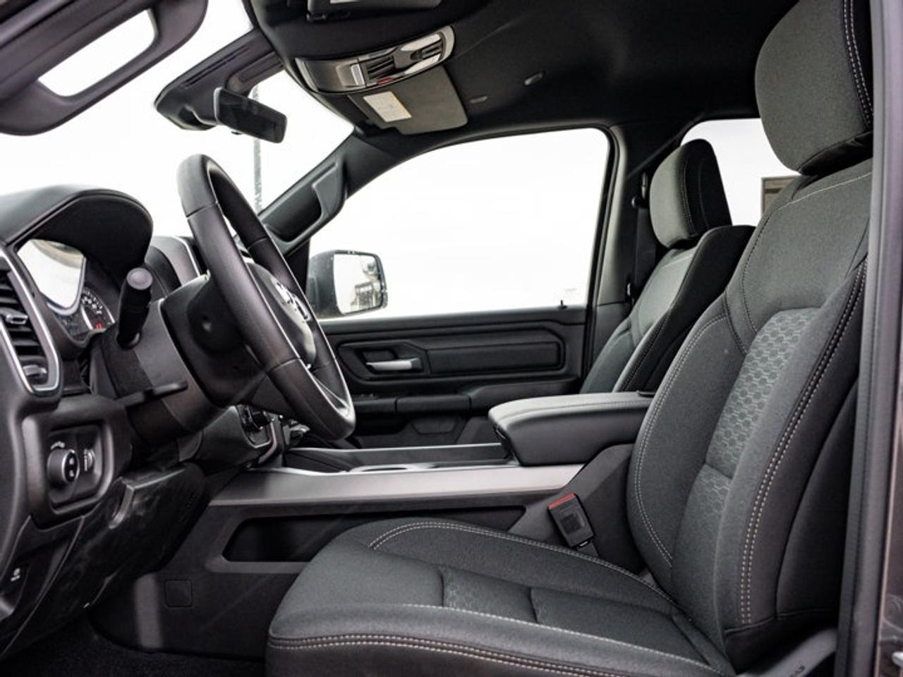2026 RAM 1500 Express Photo