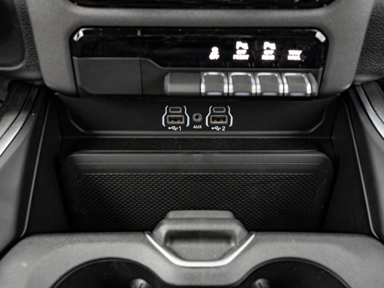 2026 RAM 1500 Express Photo
