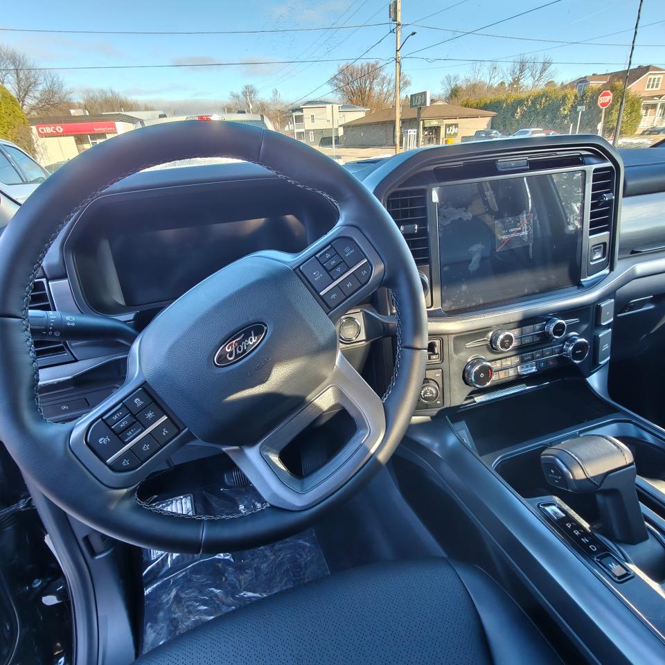 2025 Ford F-150 4X4 SUPERCREW LARIAT 501A Photo