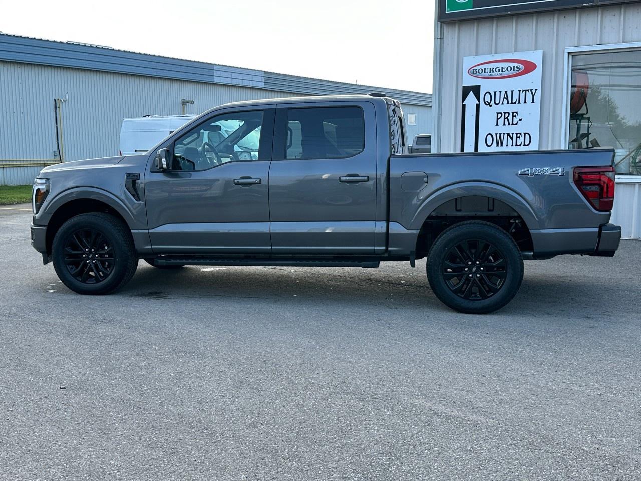 2025 Ford F-150 Lariat 4WD SuperCrew 5.5' Box Photo