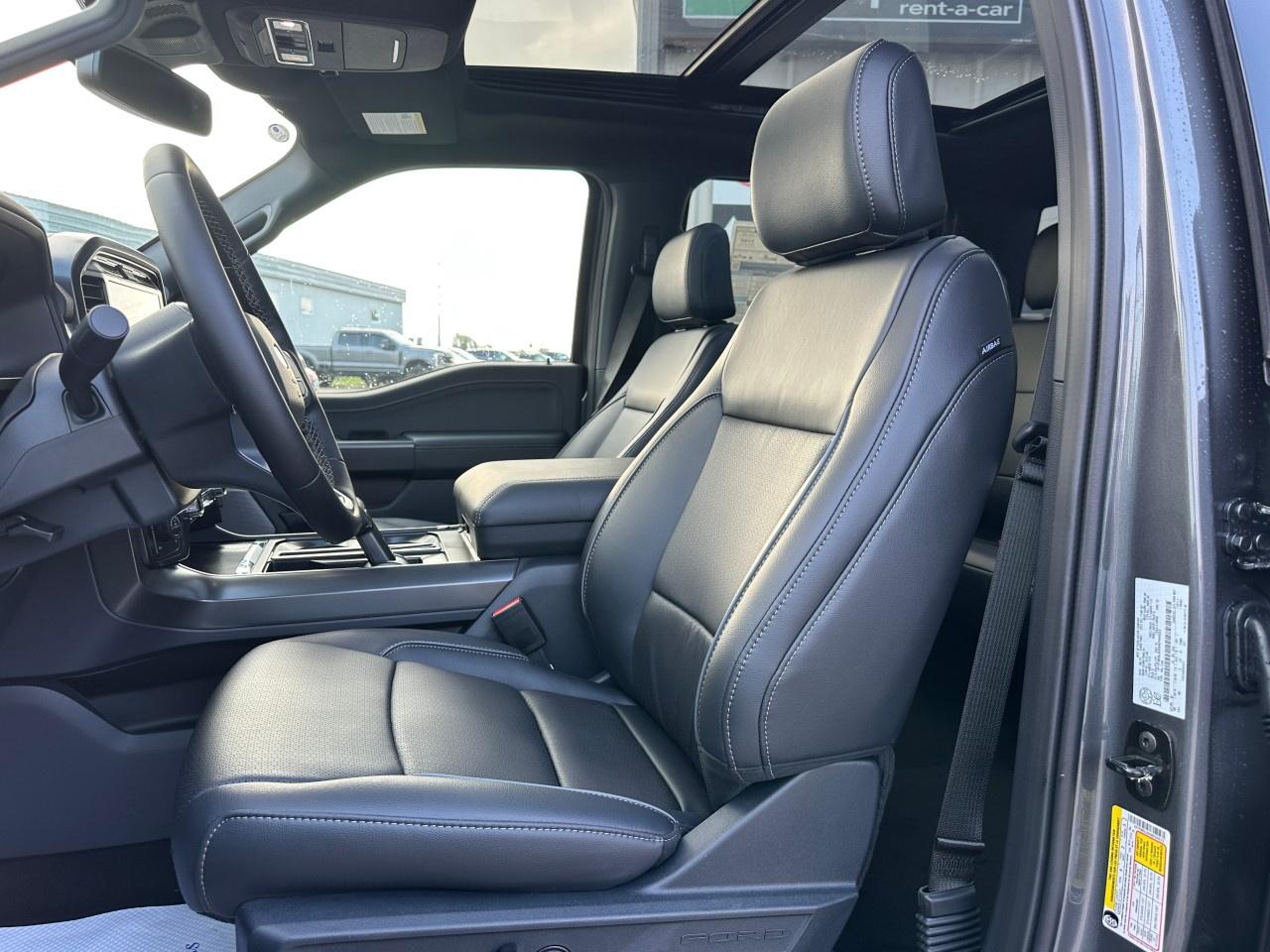 2025 Ford F-150 Lariat 4WD SuperCrew 5.5' Box Photo