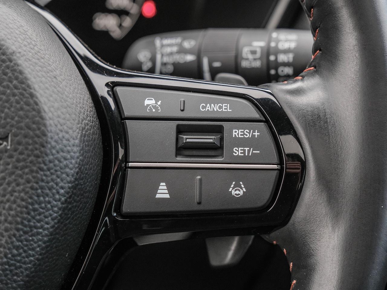 2025 Honda CR-V Hybrid Touring Photo