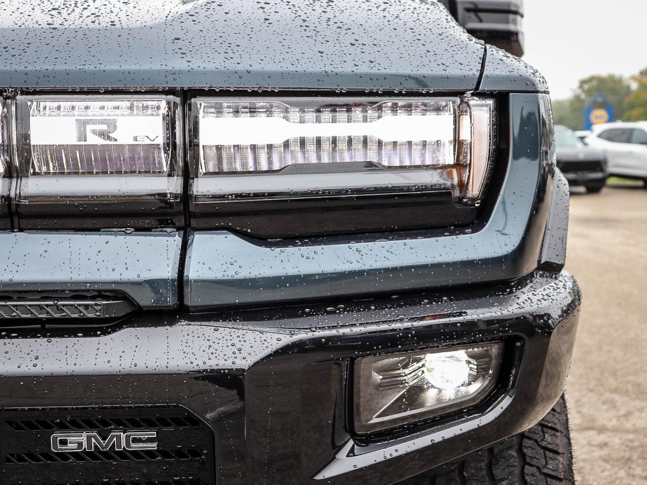 2026 GMC HUMMER EV SUV 3X Photo