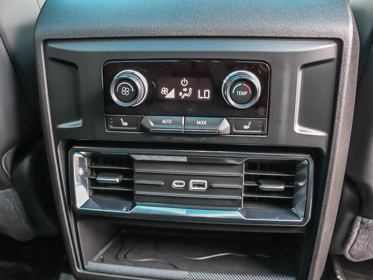 2026 GMC HUMMER EV SUV 3X Photo